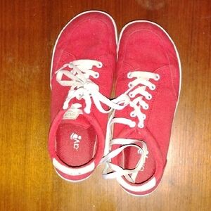 Splay Freestyle Women's Sneakers